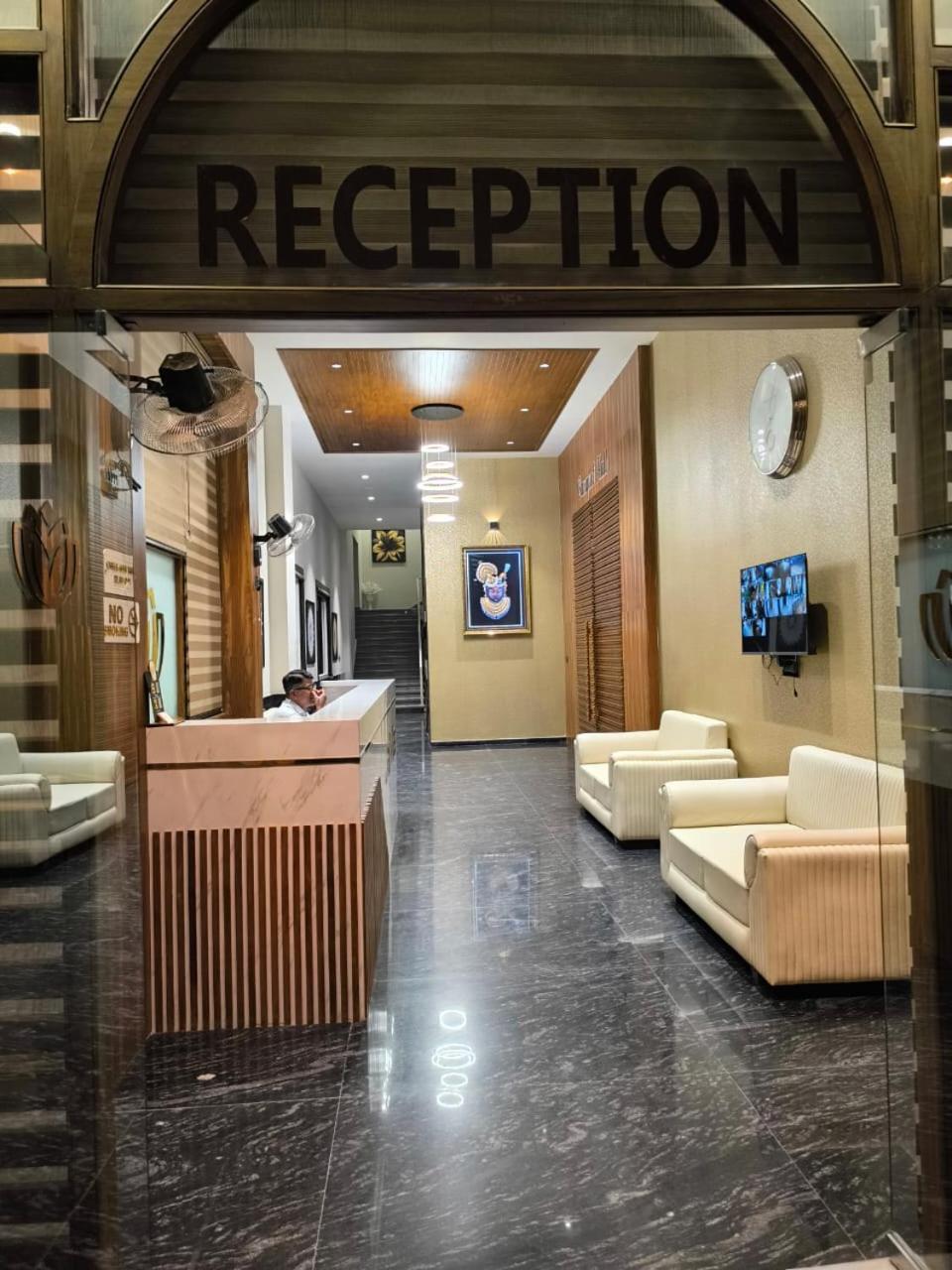 Hotel Jai Vilas ビルワラ エクステリア 写真